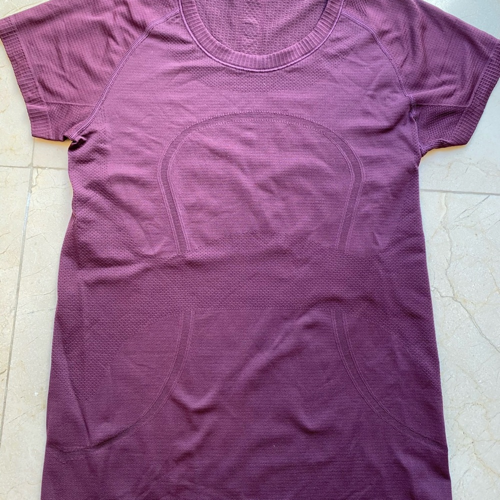Lululemon Swiftly Tech Short Sleeve Plum Wine